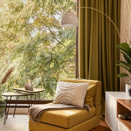 Urban Jungle New Build Bükreş