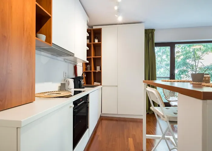 Urban Jungle Apartman Bukarest
