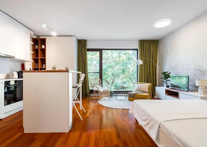 Urban Jungle Apartment Bucharest